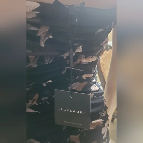 JLUXLABEL One Shoulder Black Floral Dress Size M NWT - Picture 5 of 5